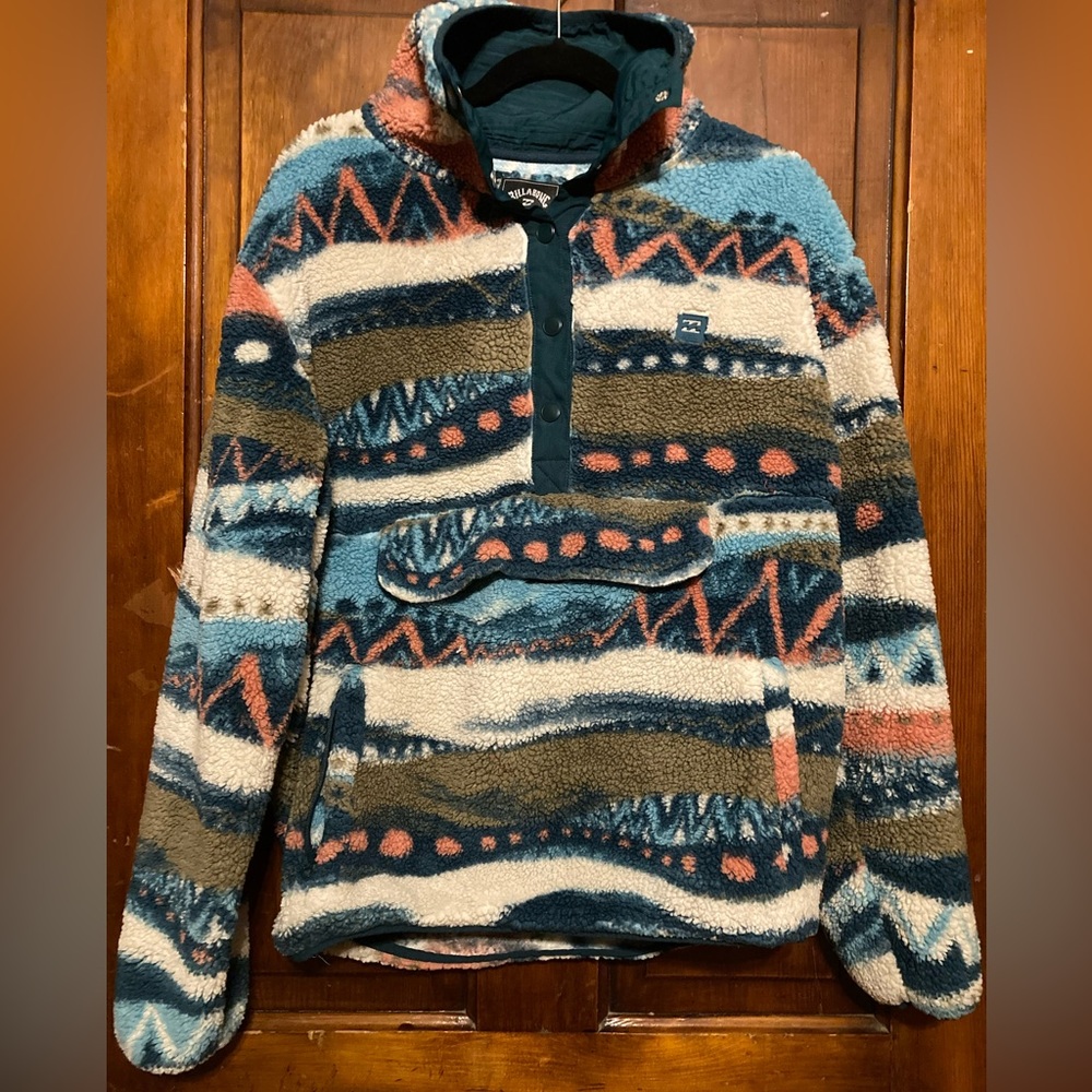 Billabong fleece pullover